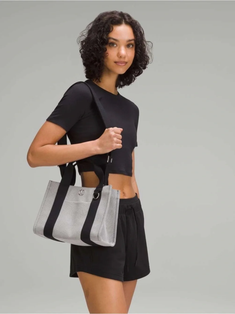 NWT Lululemon Two Tone Canvas Mini Boxy Tote 4.5L - Black BUNDLE - Picture 5 of 14